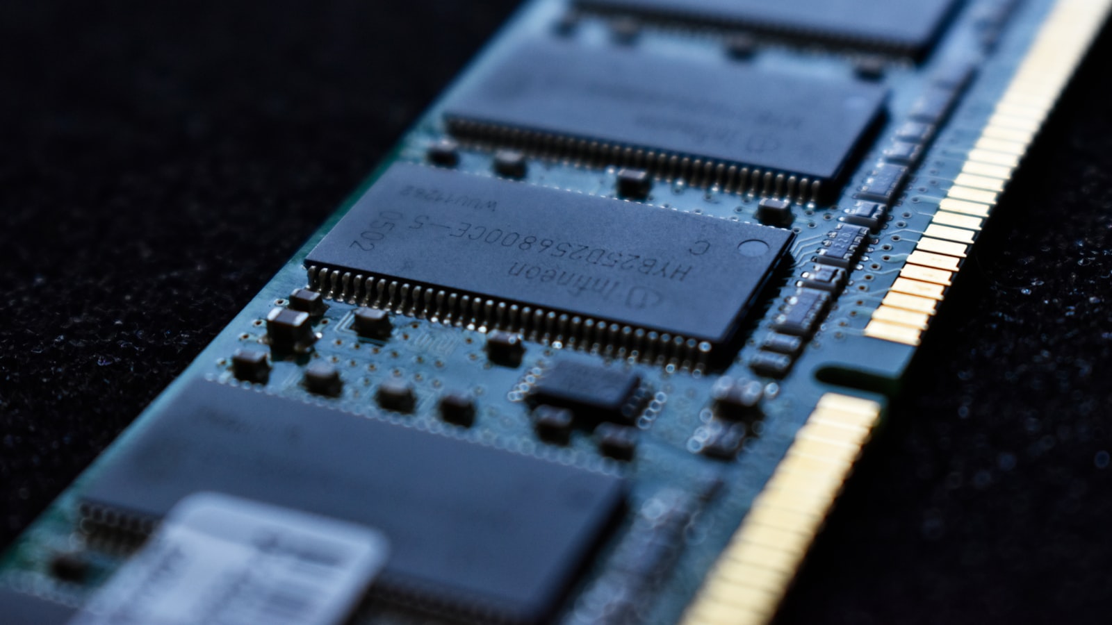 What Is HBM? High Bandwidth Memory Explained · Lycoris Technologies